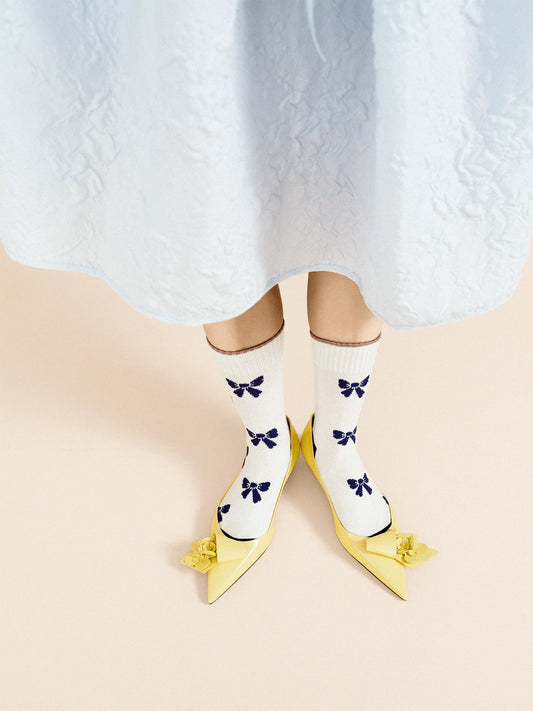 Hansel From Basel | Boucle Bow Crew in Ivory